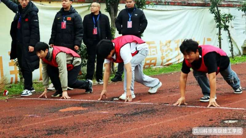 ƻѶ | ȼ!ѧУھŽ춬˶ῪĻ!