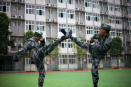 Ӧ�������˲������ࣨ��ҵ�����ˣ�